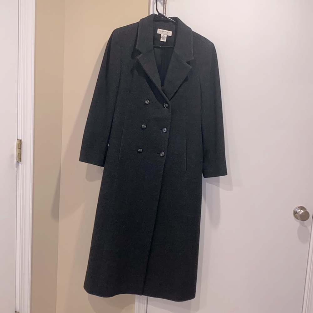 PRESTON & YORK Dual Pocket Lapel Collar Overcoat